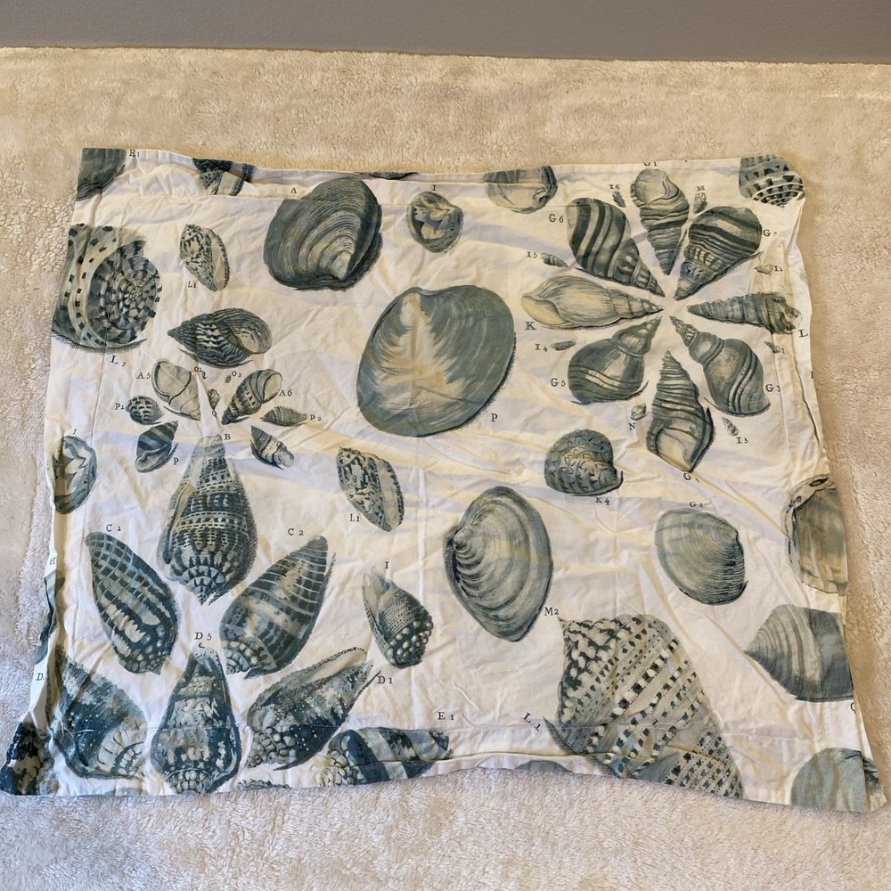 POTTERY BARN Freeport Sea Shell Pillow Sham‎ (1) Standard Size, White with Green